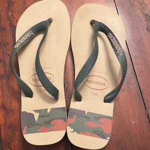 Havaianas flip flops